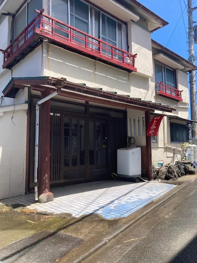 素泊まり民宿とみや 大島 0*,